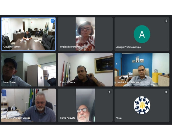 Reuni&atilde;o de emerg&ecirc;ncia dos Prefeitos