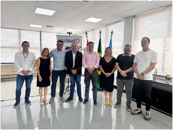 PREFEITOS SE RE&Uacute;NEM EM VARGEM GRANDE PAULISTA PARA REALIZAR ASSEMBLEIA EXTRAORDIN&Aacute;RIA DO CONS&Oacute;RCIO.